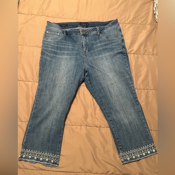 Luck Brand capri pant - Picture 1 of 2